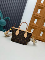 Louis Vuitton Neverfull BB M46705
