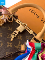 Louis Vuitton M26498 Speedy Soft 30