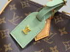 Louis Vuitton M15107 Speedy Soft 30 Lucky
