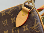 Louis Vuitton M15107 Speedy Soft 30 Lucky