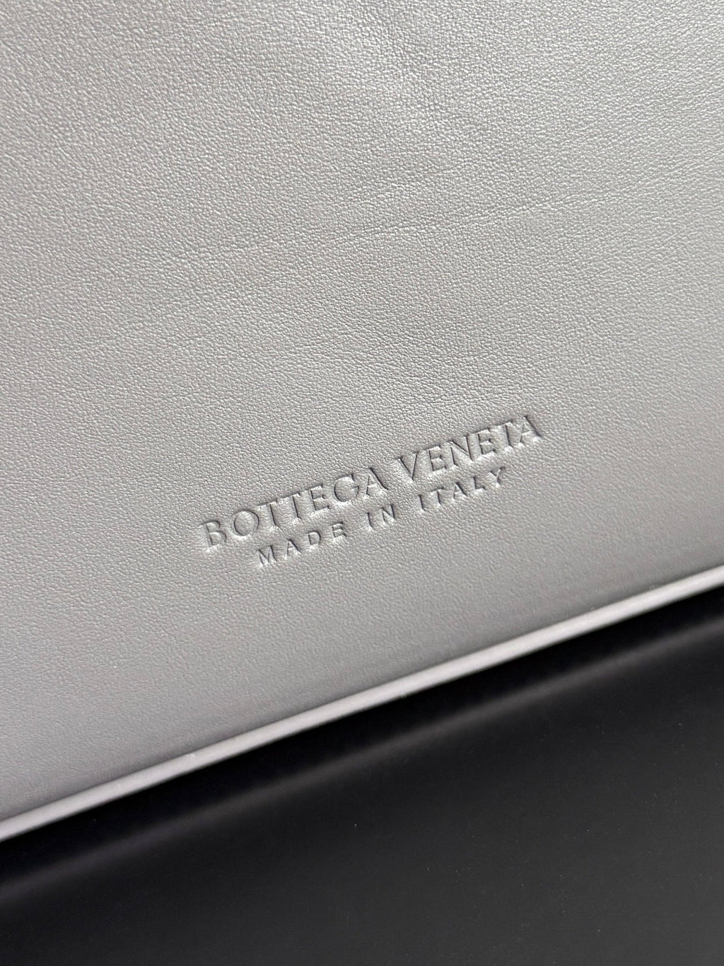 Bottega Veneta 806010 Black Hobo Bag