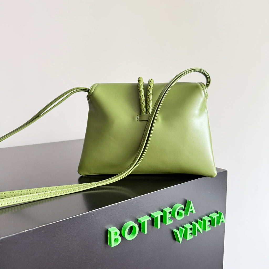 Bottega Veneta 826147 Green Mini Bag