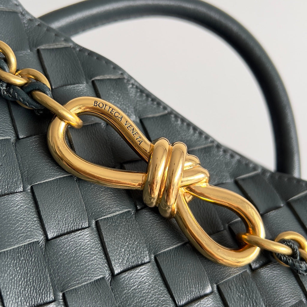 Bottega Veneta 786008 Black Chain Bag