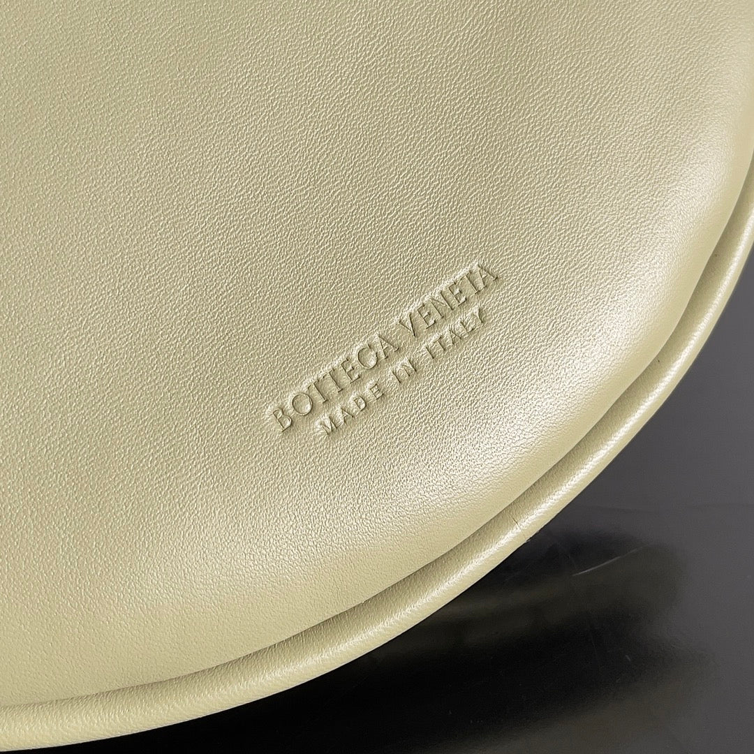 Bottega Veneta 796638 Silver Hobo Bag