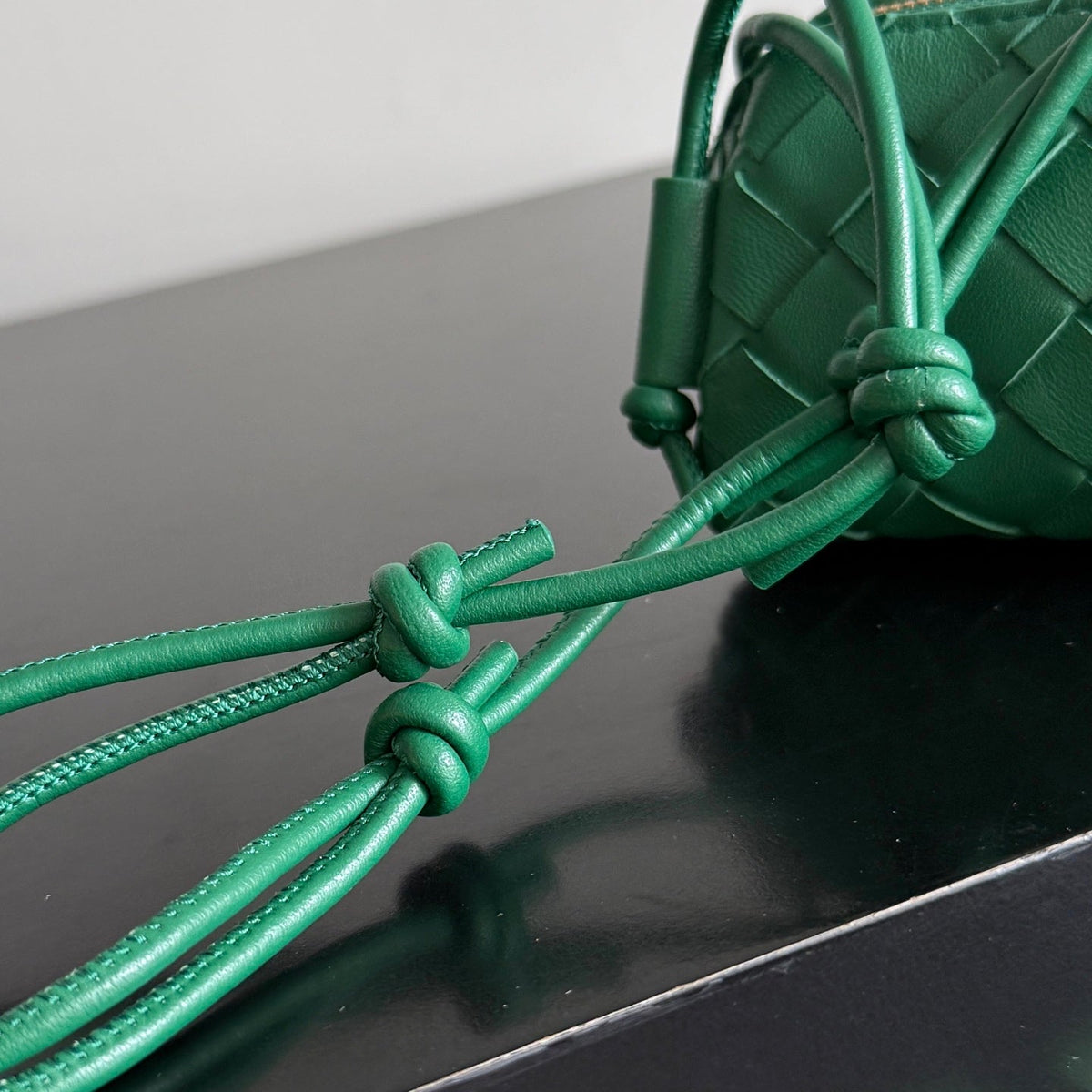 Bottega Veneta 855179 Black & Green Mini Bag